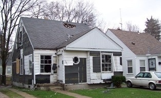 email-ugly-house-motor-city-detroit.jpg