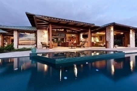 hawaii_outside_300x450