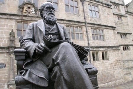Charles_Darwin
