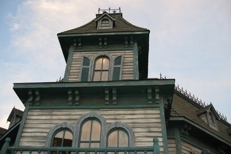 Three Tips on Selling Your ‘Haunted’ Residence