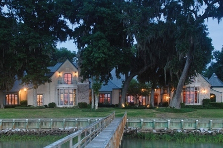 Great Spaces: Soak Up South Carolina Luxury at Seven Oaks