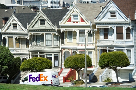 Discounts + Rewards = Good Business with FedEx