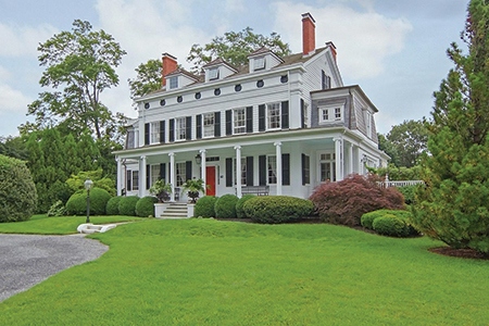 Bellport_NY_historic_estate