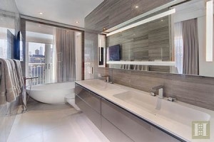 Halstead_bathroom