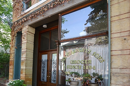 Searight_&_Sons_store