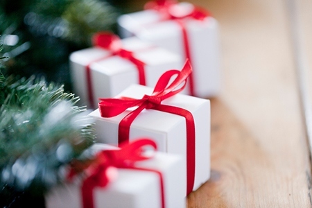 holiday_gifts