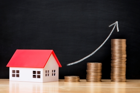Real Estate Top Investing Choice, Survey Finds