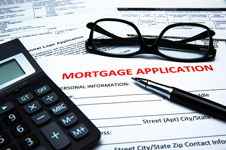 Mortgage Applications Shrink 4 Percent