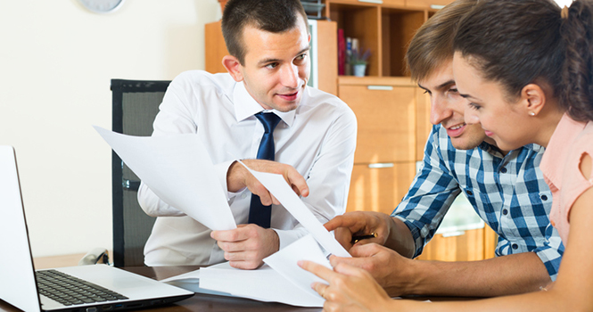 Homeowners Get in Front of Rising Rates at Year-End