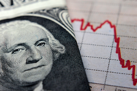 Economic Outlook: Slow Going to Push Rate Hike to End of Year