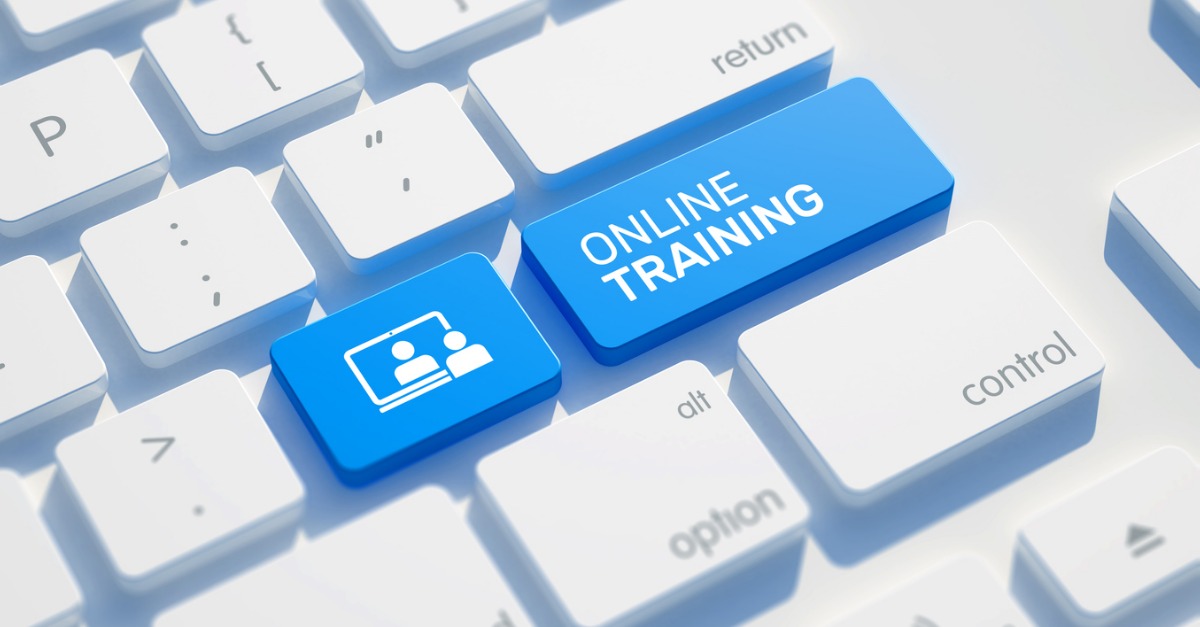 Should I Take My NAR Designation Course in the Classroom or Online?