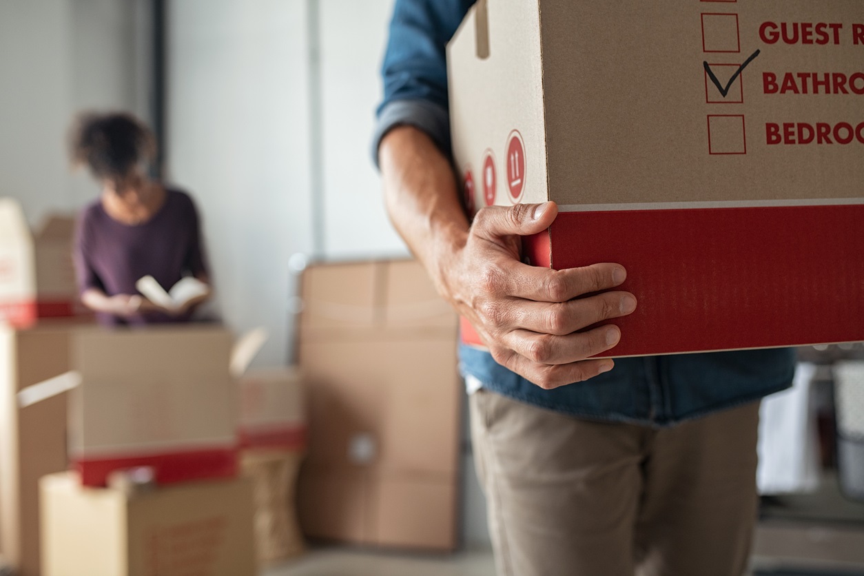 Agents Make Moving More Affordable