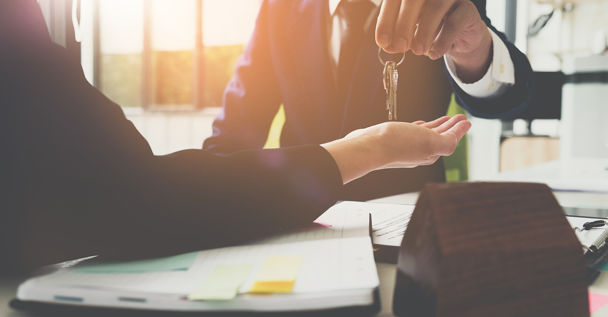 Report: A Guide to Real Estate Careers and Incomes