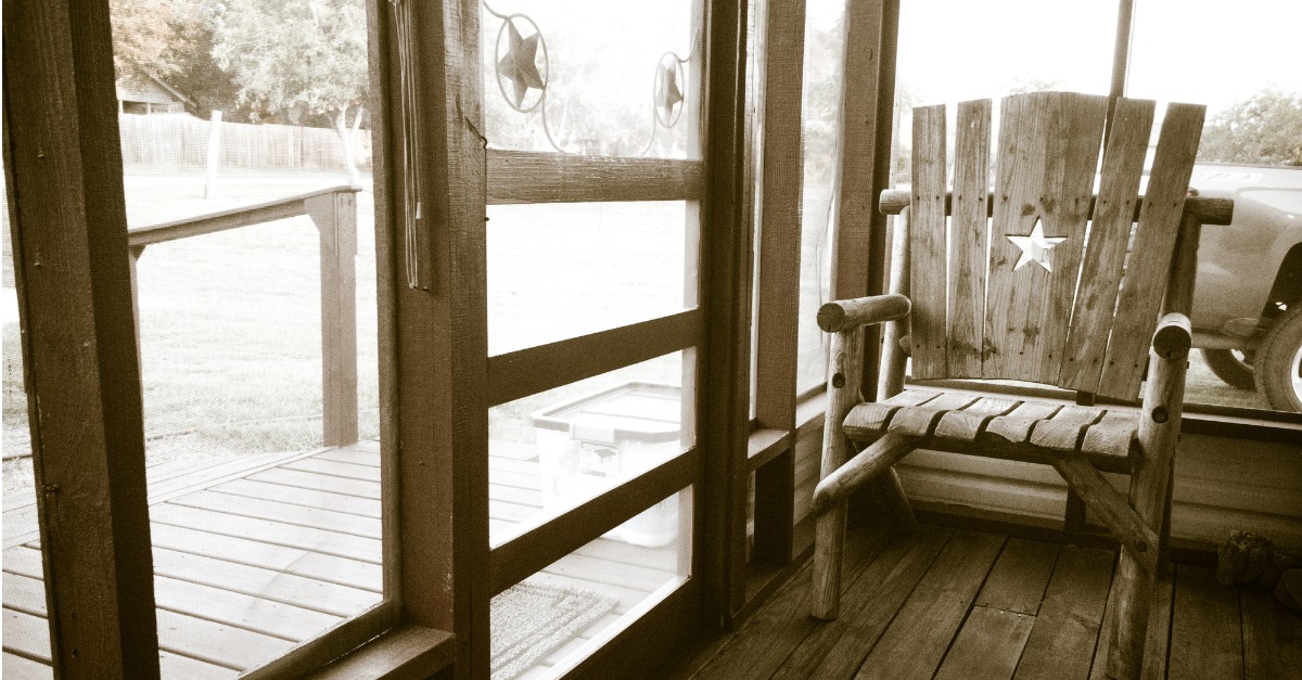The Benefits of a Screened Porch