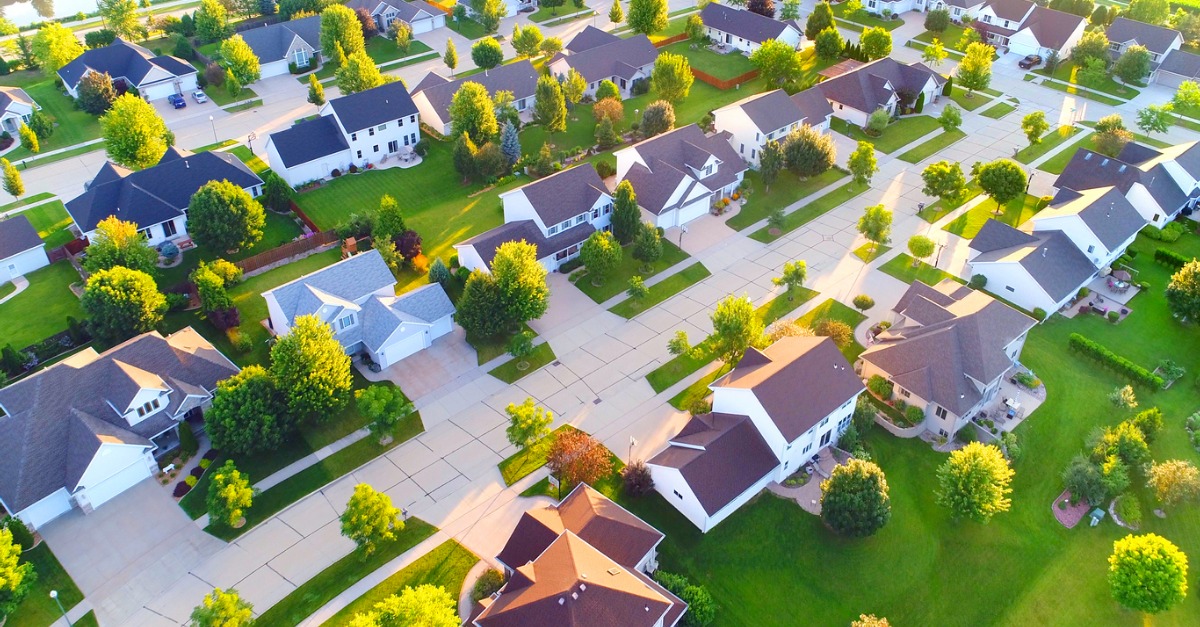 6 Things to Look for When Neighbourhood Shopping