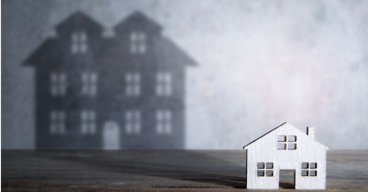 Pros and Cons of Downsizing