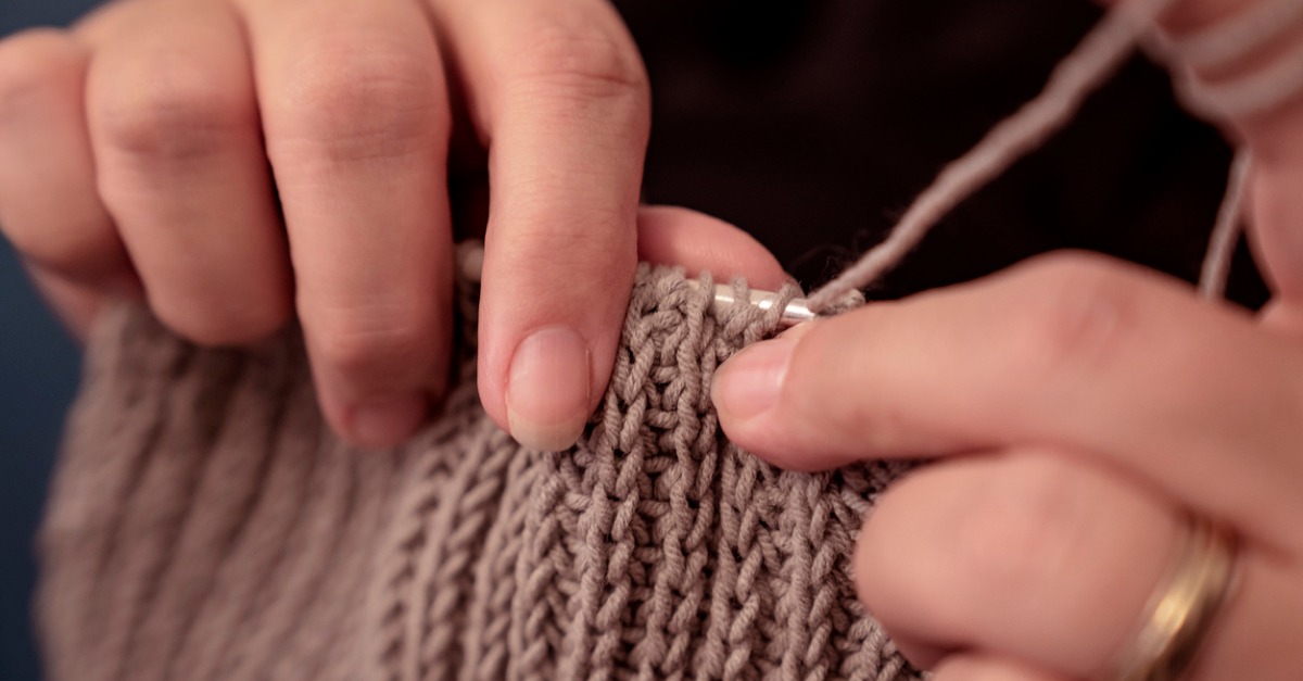 4 Ways to Stay Cozy at Home This Winter