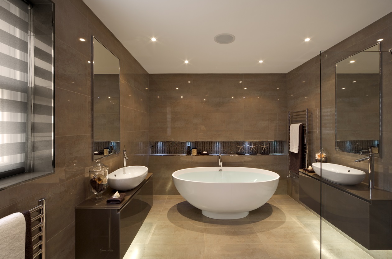 5 Luxurious Tubs to Give You Bathroom Envy