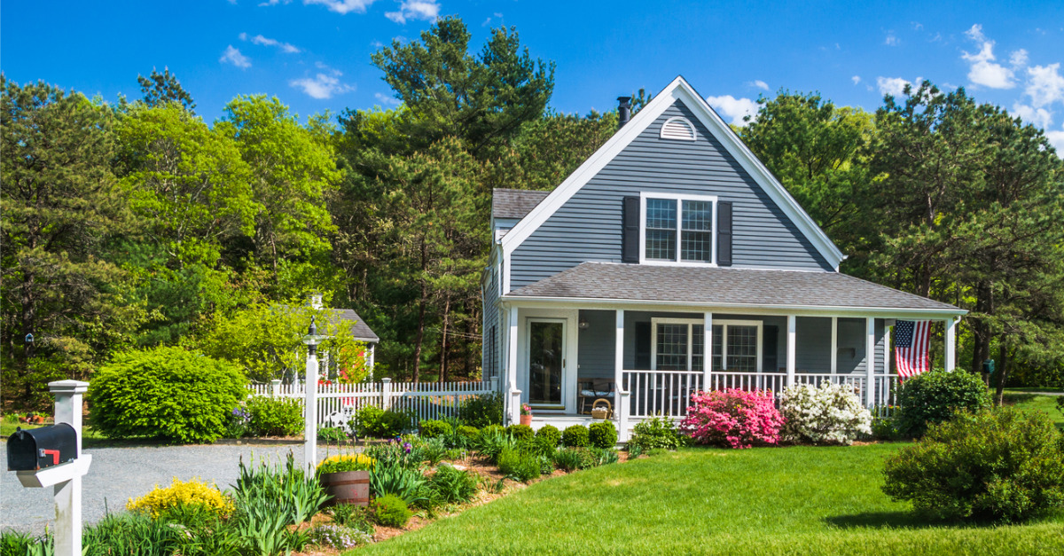 Things to Do Before Listing Your House