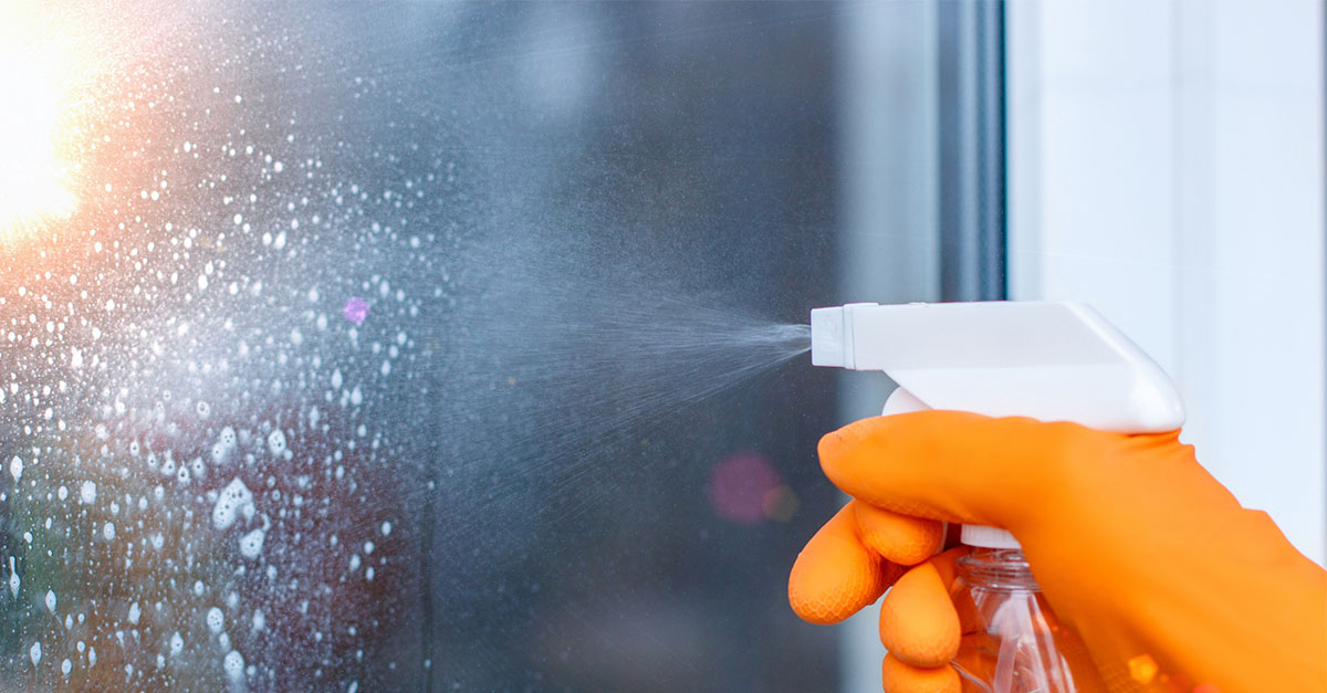 How-To Hack: Getting Your Shower Clean