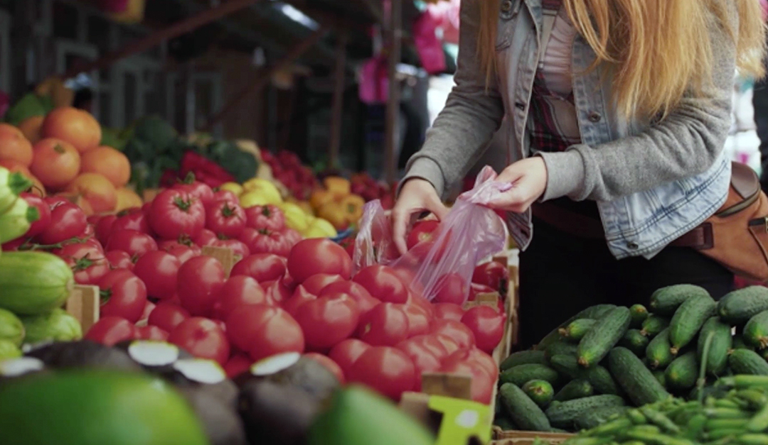 Benefits of Shopping at a Farmers Market