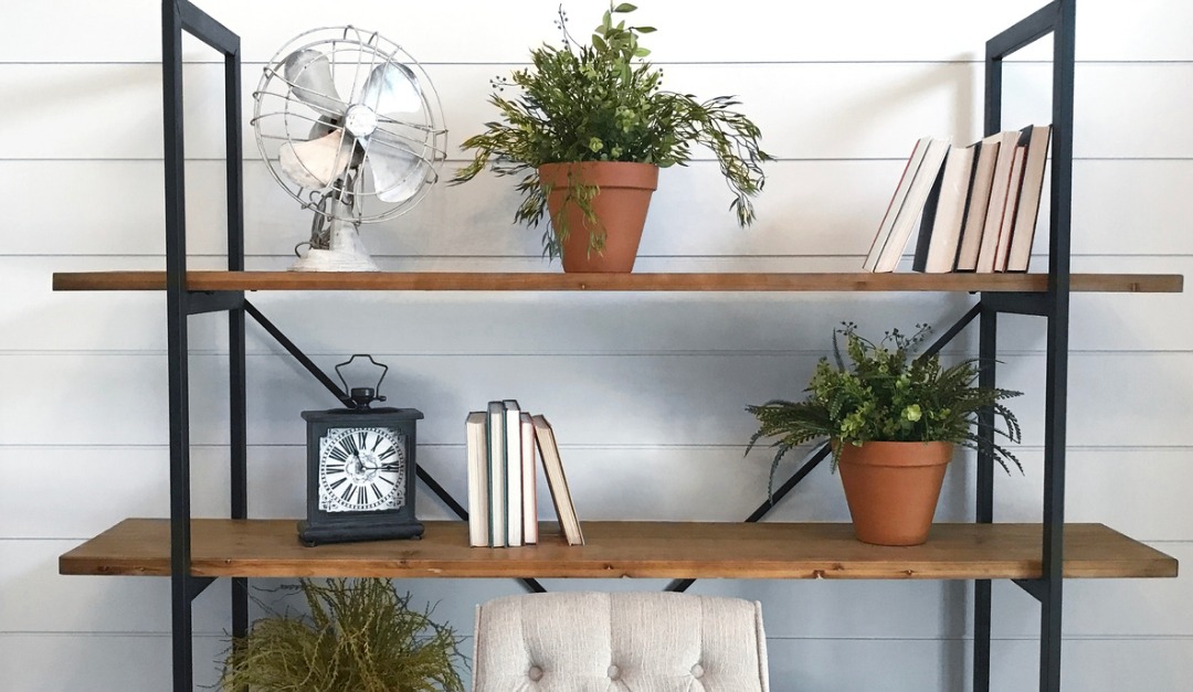 4 Tips for Curating Your Shelves