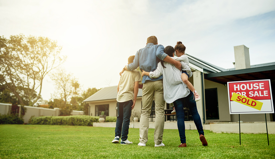 Buyers Jump on Low Rates, Putting Strain on Supply