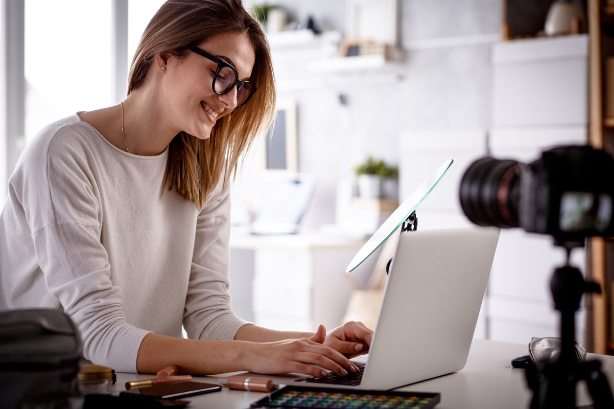 Industry Influencers: Segmenting Content and Going Live to Boost Views