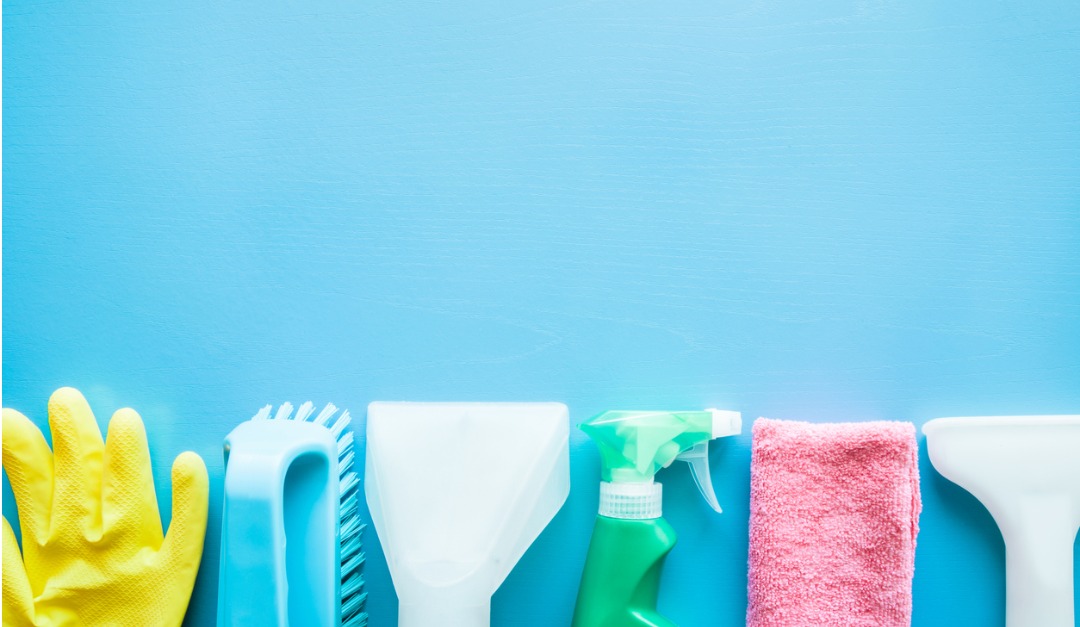 Putting Together a Solid Home Cleaning Kit