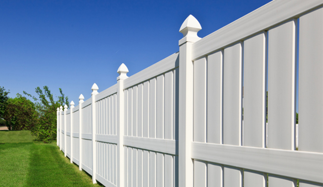 How to Choose the Right Fence for Your Yard