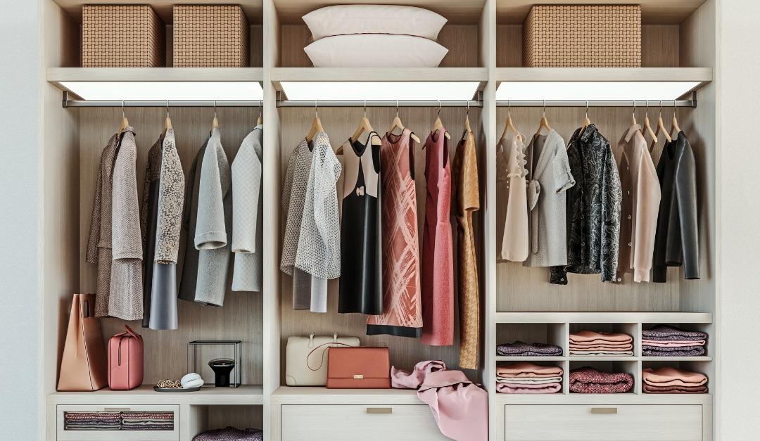 Simple Steps for Staging Your Closet