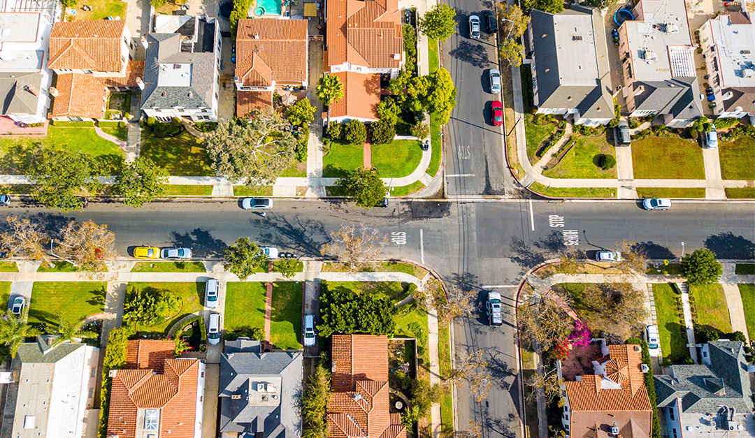 Should You Buy a House on a Corner Lot?