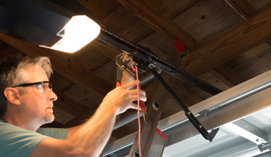 Reasons to Replace Your Garage Door