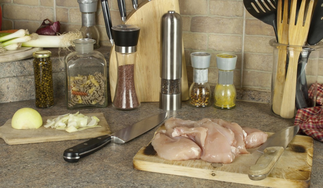 How to Prevent Contamination When Preparing Food