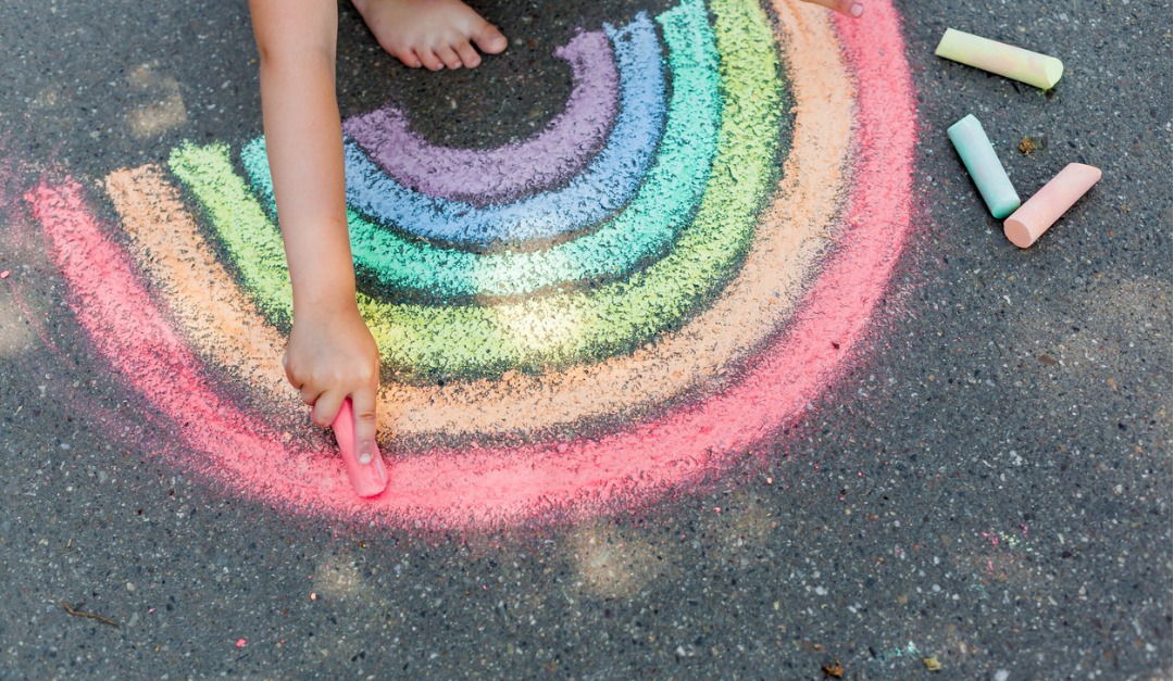 Screen-Free Art Projects for Curious Kids