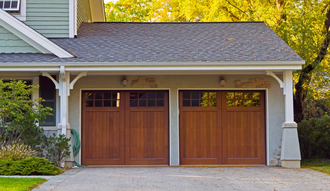 Great Garage Door Styles for Maximum Curb Appeal