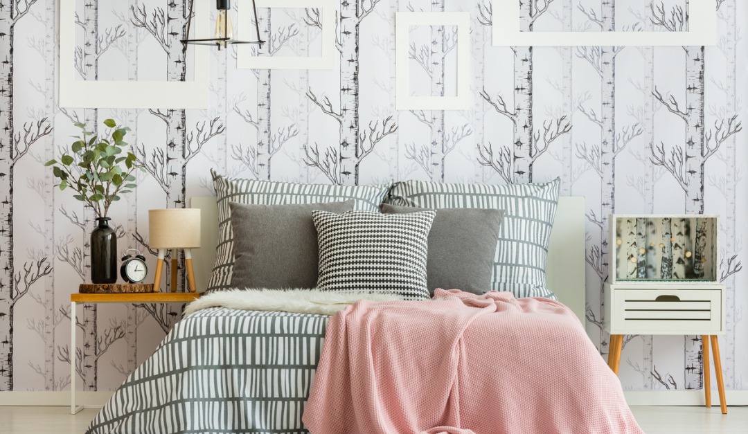 4 Spots in Your Home to Bring Back Wallpaper