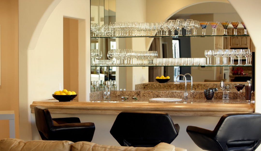 4 Different Styles for Your Home Bar