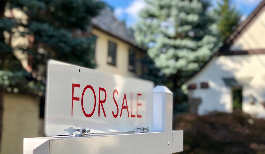 Should You List Your House Before or After You Buy a New One?