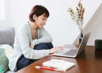 Staying Focused and Productive While Working From Home