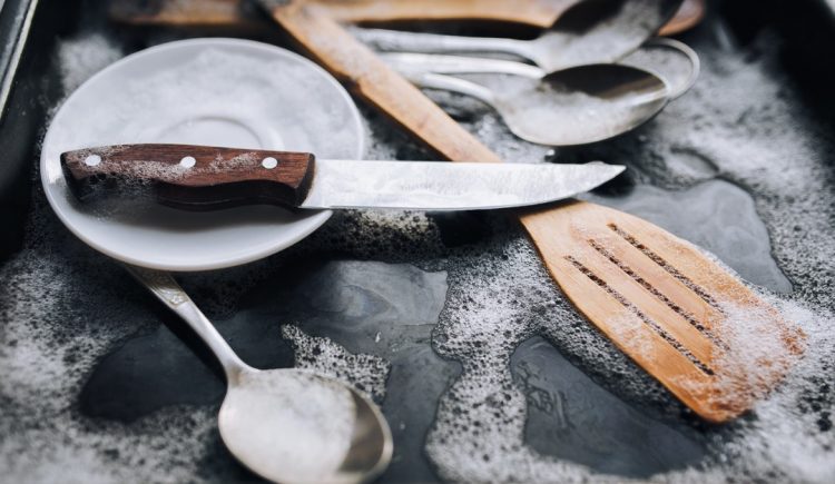 4 Items to Never Put in Your Dishwasher