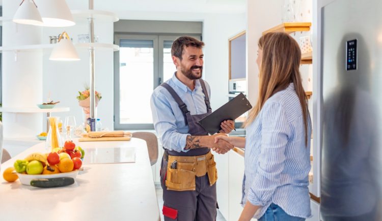 7 Questions to Ask a Potential Contractor