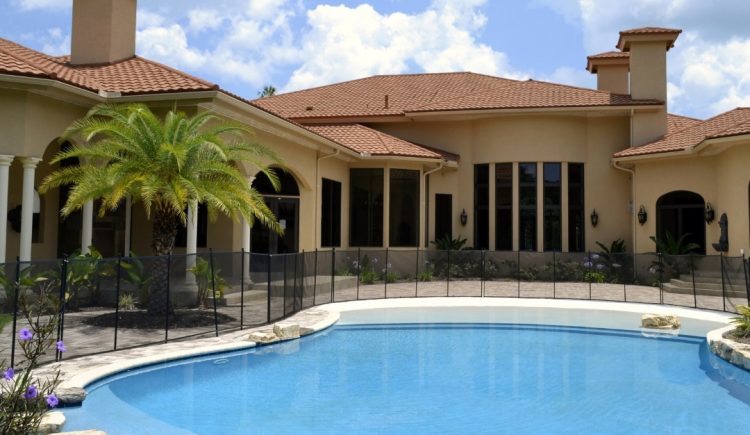 How to Design a Kid-Friendly Pool Area