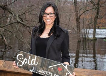 Going Above and Beyond to Make a Difference in the Lives of Clients