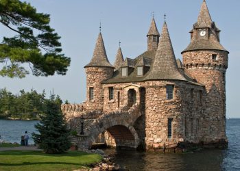 American Castles to See on Your Road Trip