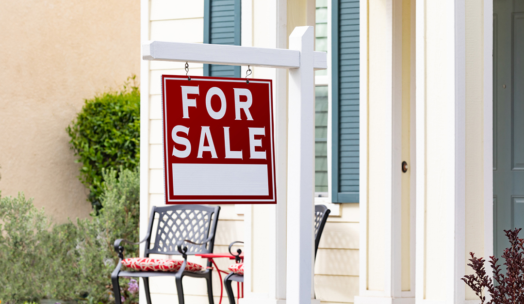 NAR Pending Home Sales Drop 4.4 in April Despite YoY Surge — RISMedia