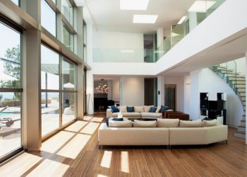 4 Exciting Glass Features for the Home