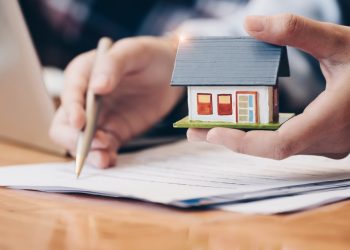 3 Ways the COVID-19 Pandemic Is Impacting Luxury Real Estate