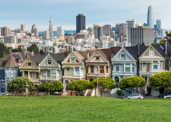 4 Advantages of Buying a Home in a Rejuvenated Neighborhood