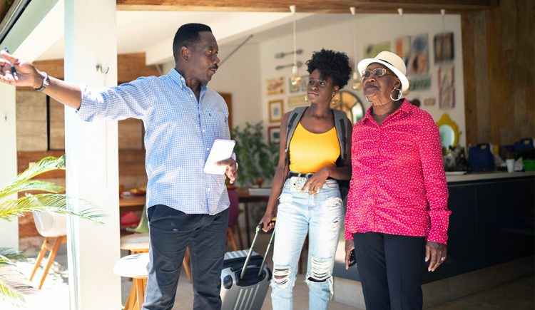 Pros and Cons of Buying a Rental Property in a Tourist Destination